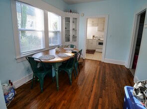 300 Lewis St in Greenville, NC - Building Photo - Building Photo