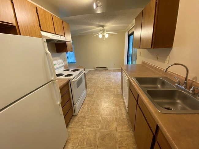 The Ridge and The Shores in Federal Way, WA - Building Photo - Building Photo