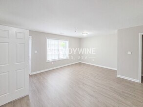 8594 Webb Rd in Riverdale, GA - Building Photo - Building Photo