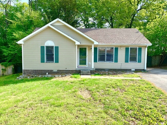 property at 763 Princeton Cir
