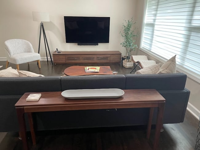 property at 3737 Lakeshore Dr