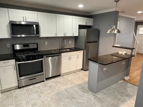 340 Gusryan St in Baltimore, MD - Building Photo - Building Photo