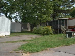 1809 Velma Rd in Athens, TN - Building Photo - Building Photo