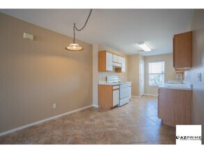 6413 W Elwood St in Phoenix, AZ - Building Photo - Building Photo