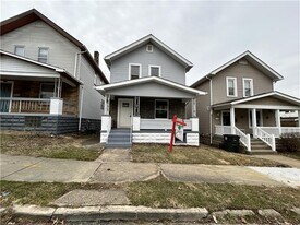 316 Henry Ave in Steubenville, OH - Building Photo
