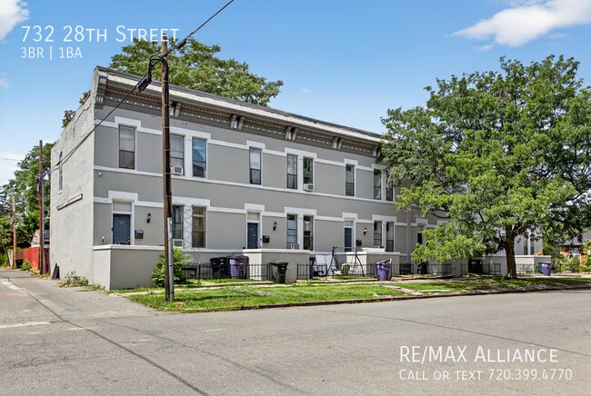 property at 732 28th St