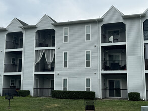 Legends At The Beach in Virginia Beach, VA - Building Photo - Building Photo