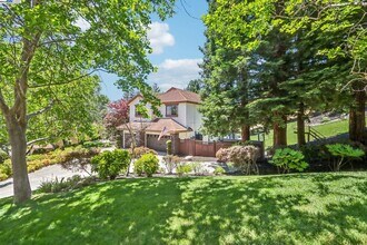 3745 Deer Trail Ct in Danville, CA - Building Photo - Building Photo