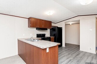 5385 Morris St, Unit 410 in Saint Gabriel, LA - Building Photo - Building Photo