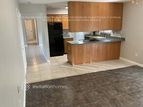 1648 Raymore St NW in Palm Bay, FL - Foto de edificio - Building Photo