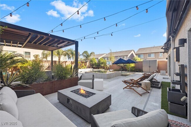 8620 Grove Mill Ct