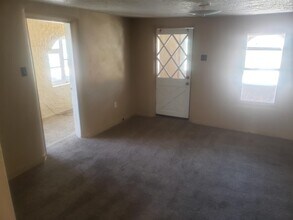 612 Page Ave NE in Albuquerque, NM - Building Photo - Building Photo