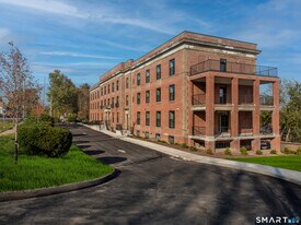 170 Ridge Rd in Wethersfield, CT - Building Photo