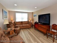 104 Elizabeth Ave photo'