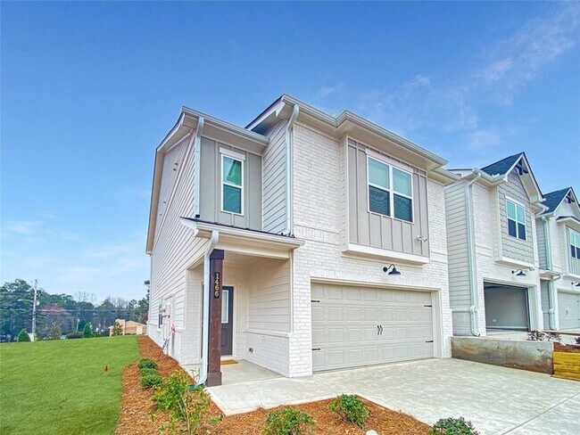 1466 Fern Ridge Ln in Norcross, GA - Building Photo - Building Photo