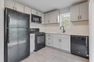 47 Gant Cir in Streamwood, IL - Building Photo - Building Photo