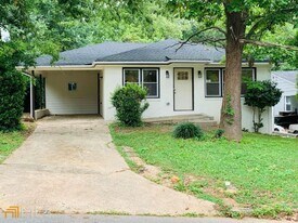 364 Brooks Ave SW in Atlanta, GA - Building Photo