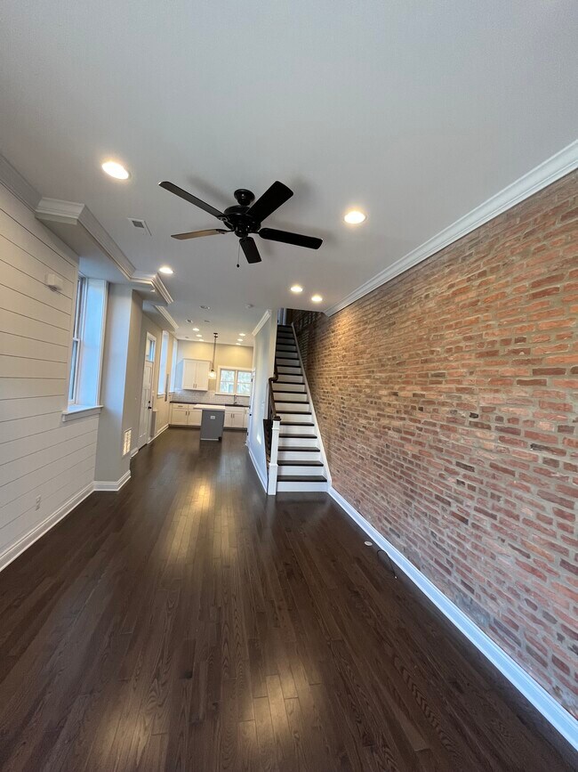 2409 Fait Ave in Baltimore, MD - Foto de edificio - Building Photo