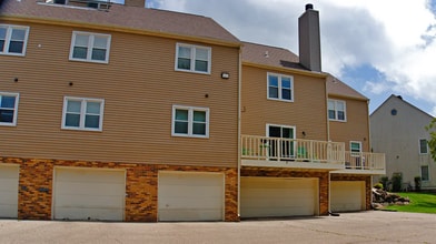 2933 Cimarron Trl in Madison, WI - Foto de edificio - Building Photo