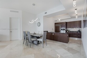 16001 Collins Ave, Unit 3803 in Sunny Isles Beach, FL - Building Photo - Building Photo