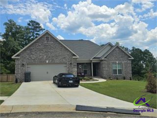 439 Charlotte Drive in Bonaire, GA - Building Photo