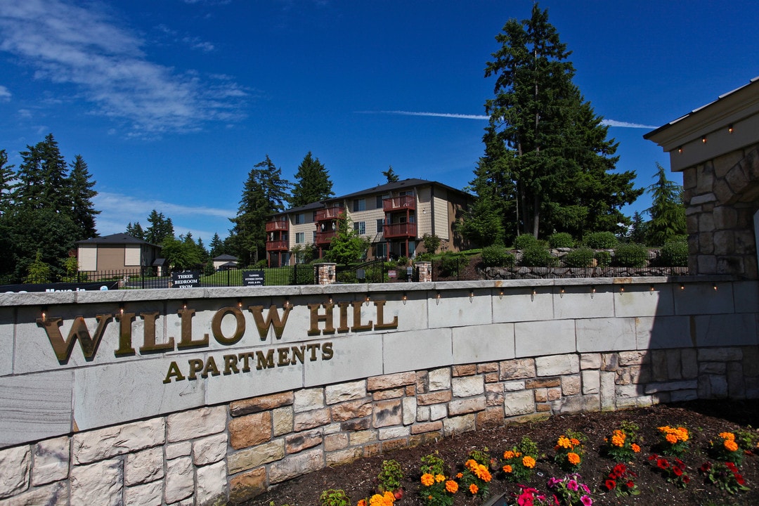 Willow Hill Apartments in Puyallup, WA - Foto de edificio