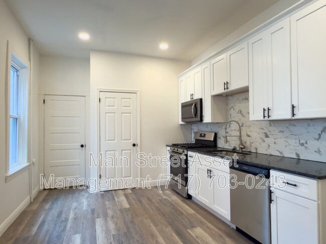 property at 15 S Ann St