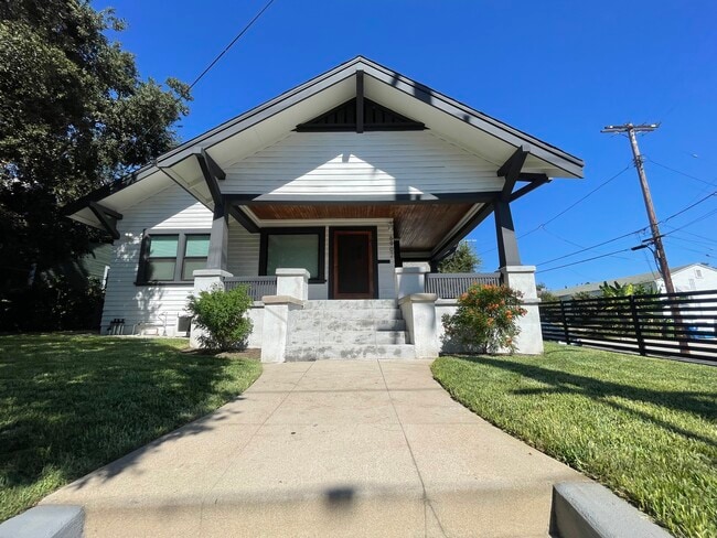 property at 6902 N Figueroa St