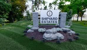 Shipyard Estates in Marinette, WI - Building Photo - Building Photo