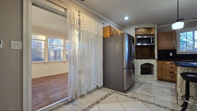 103 East Saint Mary's St in Minooka, IL - Building Photo - Building Photo