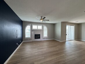 8715 Villa Ariel Ln in Las Vegas, NV - Building Photo - Building Photo
