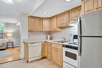 126 Englewood Ave in Boston, MA - Building Photo - Building Photo