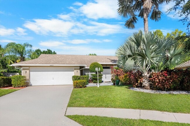 property at 1401 Hideaway Bend