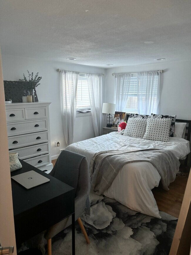 15 Euston Rd, Unit Euston Rd in Boston, MA - Building Photo - Building Photo