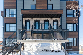 1808 Charles-Rodrigue St in Lévis, QC - Building Photo - Building Photo