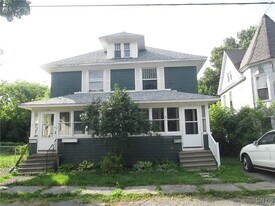 387 Pawling St in Watertown, NY - Building Photo