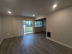 3750 Harrison St in Oakland, CA - Building Photo - Building Photo