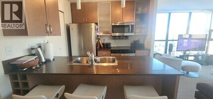 909 Mainland St in Vancouver, BC - Building Photo - Building Photo