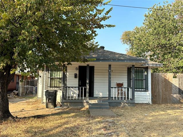 property at 2710 Mitchell St