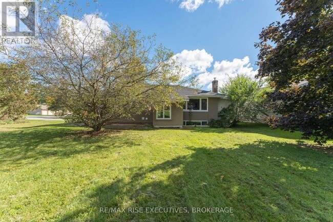 property at 740 Collins Bay Rd