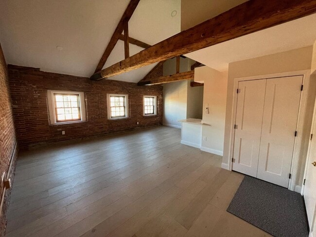 property at 4 Central St