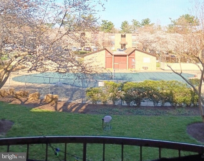 property at 3331 Huntley Sq Dr