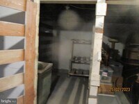 909 St Dunstans Rd photo'