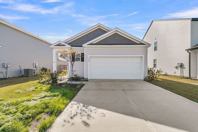 property at 722 Ladywood Dr