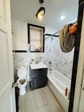 482 Avenue C in Bayonne, NJ - Building Photo - Building Photo