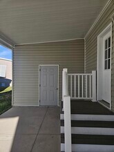 1984 Michael Dr in Tarpon Springs, FL - Building Photo - Building Photo