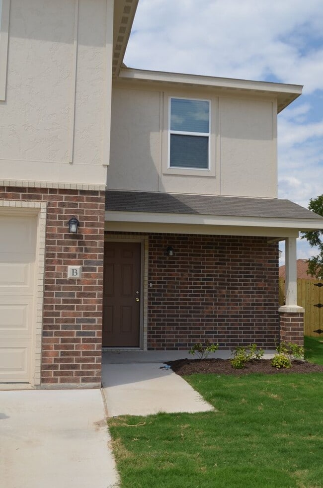 property at 1709 Montell St