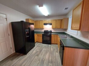 7093 Mahonia Pl in Stonecrest, GA - Building Photo - Building Photo