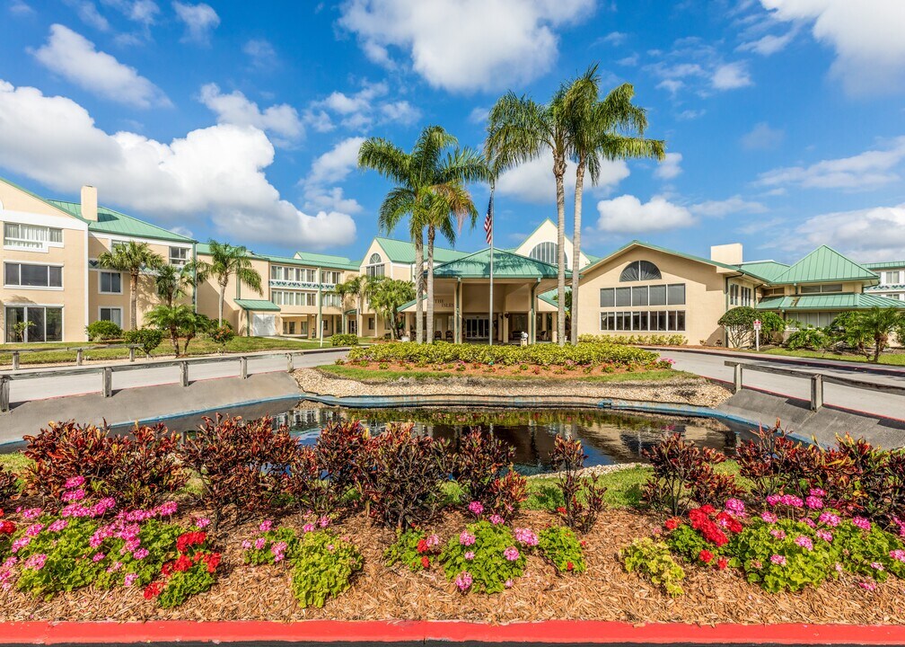 Isles of Vero Beach Senior Independent Living in Vero Beach, FL - Building Photo