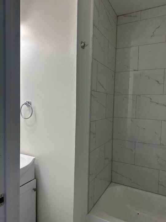 5212 Harlan St in Philadelphia, PA - Building Photo